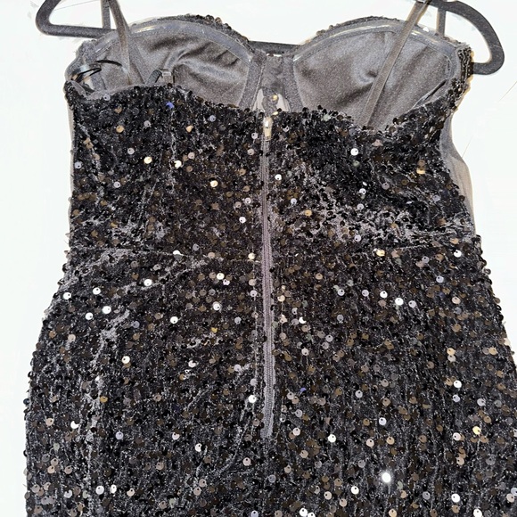 Diva Boutique Black Sequin High Slit Dress - Picture 11 of 12